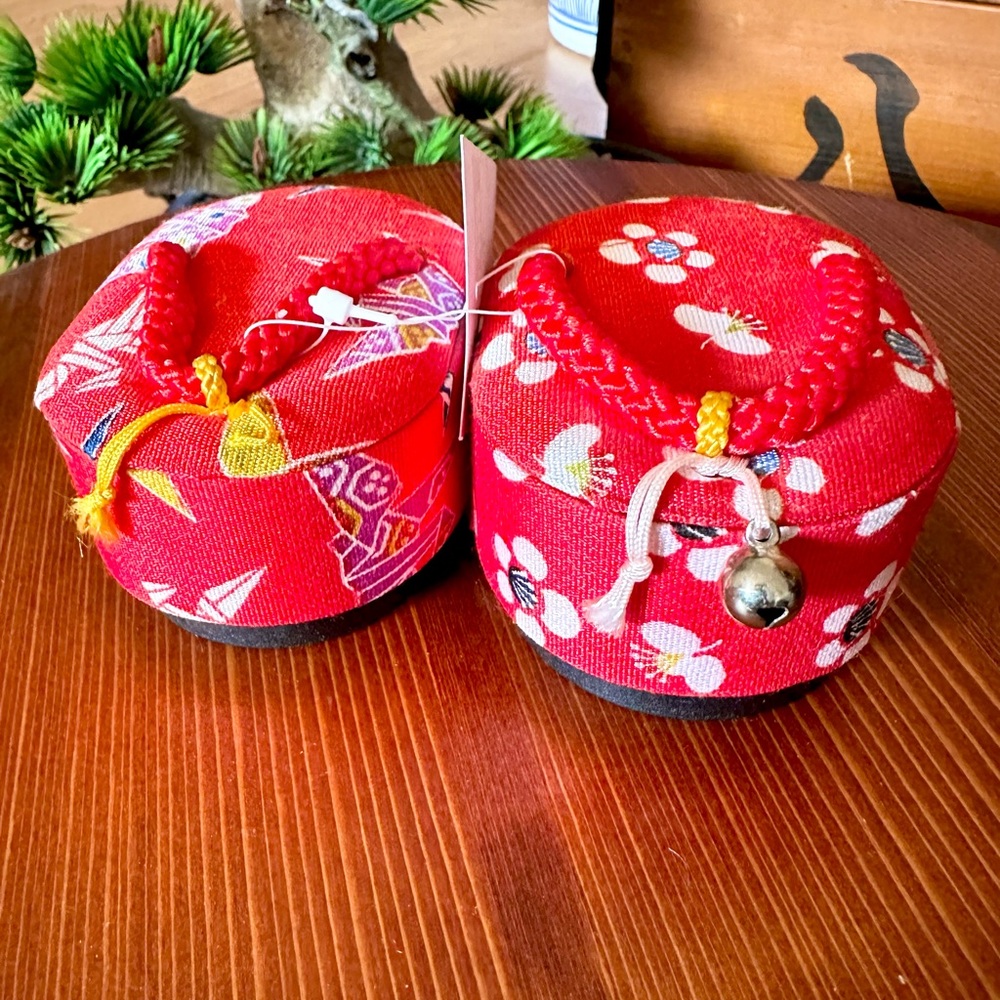 Japanese Miniture Girl Storage Shoe